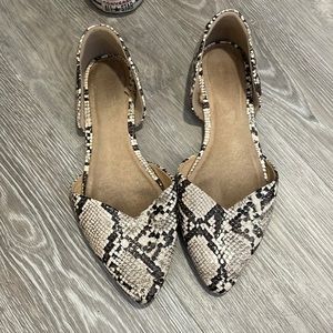 Snake skin flats